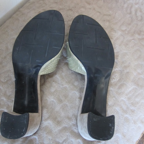 Leather Vaneli Slide Sandals - Picture 4 of 4